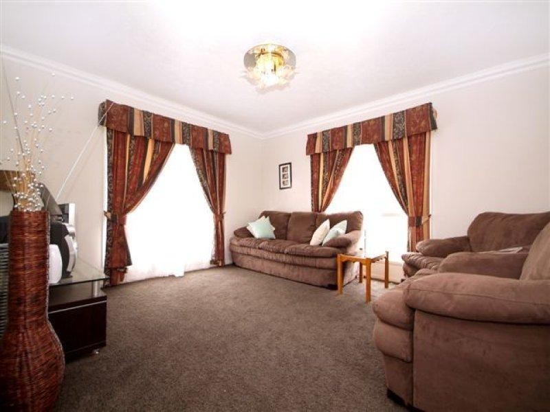 286 Hayden Street, Mount Rascal QLD 4350