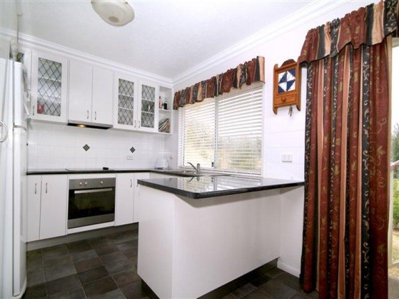 286 Hayden Street, Mount Rascal QLD 4350