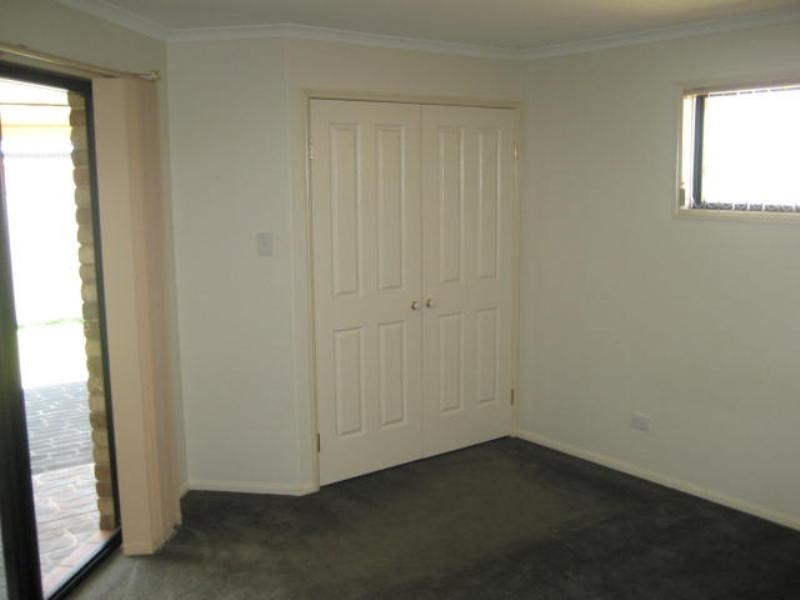 4 Chifley Court, Middle Ridge QLD 4350