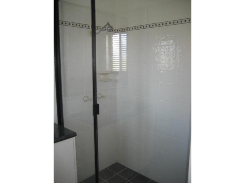 4 Chifley Court, Middle Ridge QLD 4350