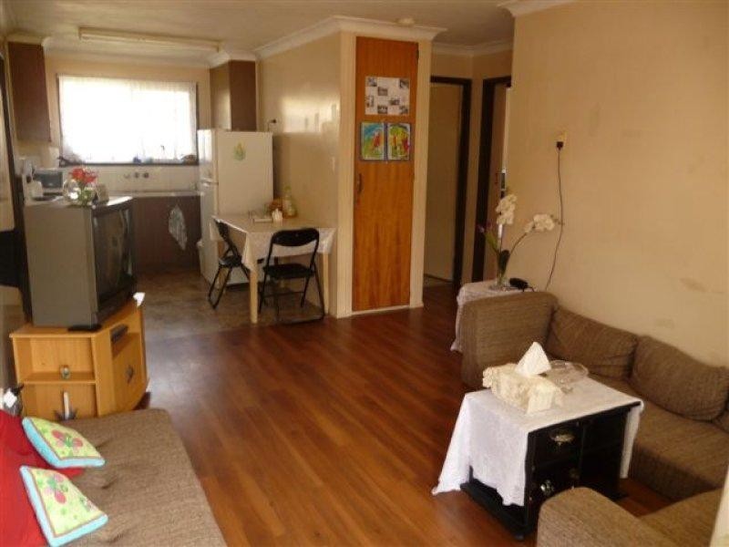 1 and 2/471 West Street, Darling Heights QLD 4350