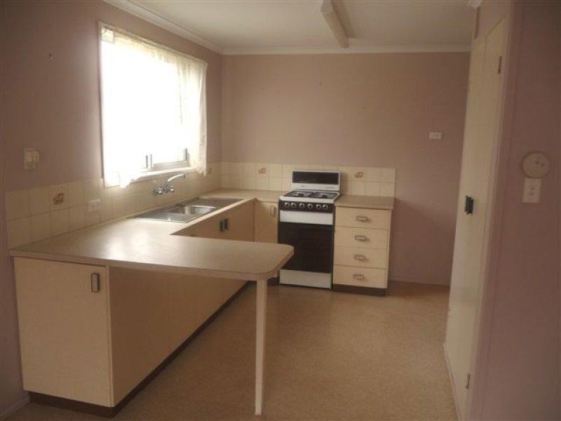 1 & 2/4 Lavena Drive, Darling Heights QLD 4350