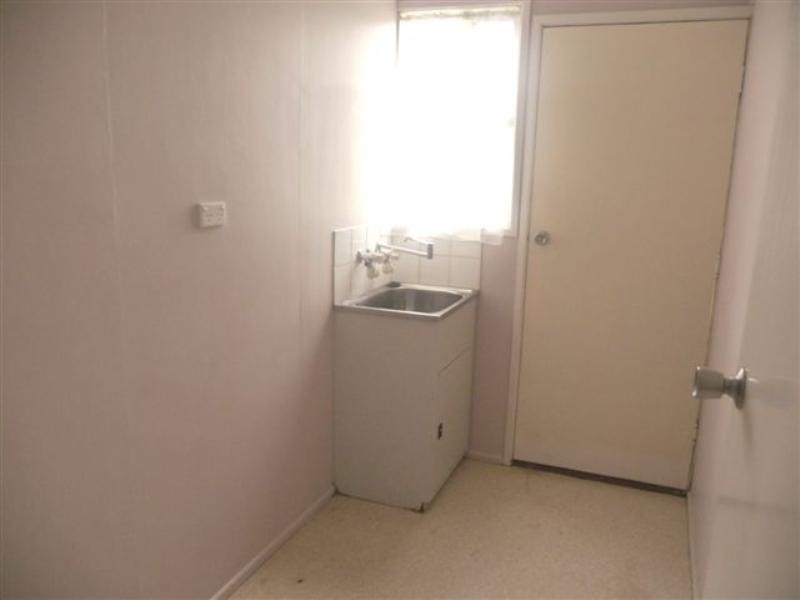 Units 1 & 2 4 Lavena Drive & 471 West Street, Darling Heights QLD 4350