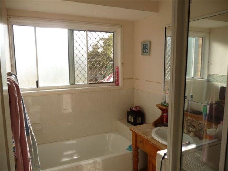 27 Treeline Drive, Gowrie Junction QLD 4352