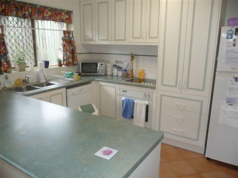 8/58 Gordon Avenue, Newtown QLD 4305