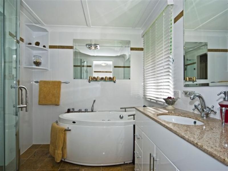 92 James Street, South Toowoomba QLD 4350