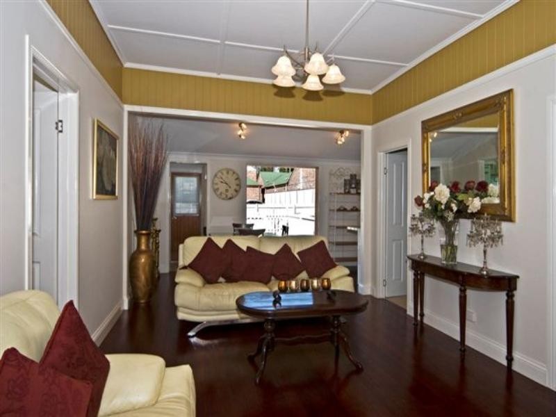 92 James Street, South Toowoomba QLD 4350