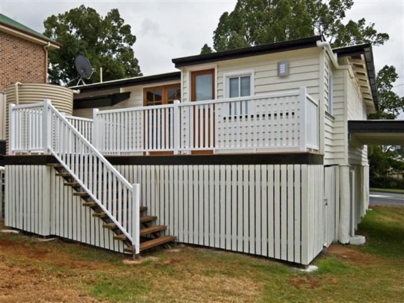 92 James Street, South Toowoomba QLD 4350