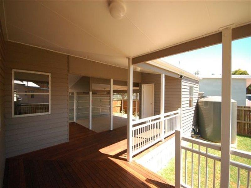 137 Holberton Street, Newtown QLD 4350