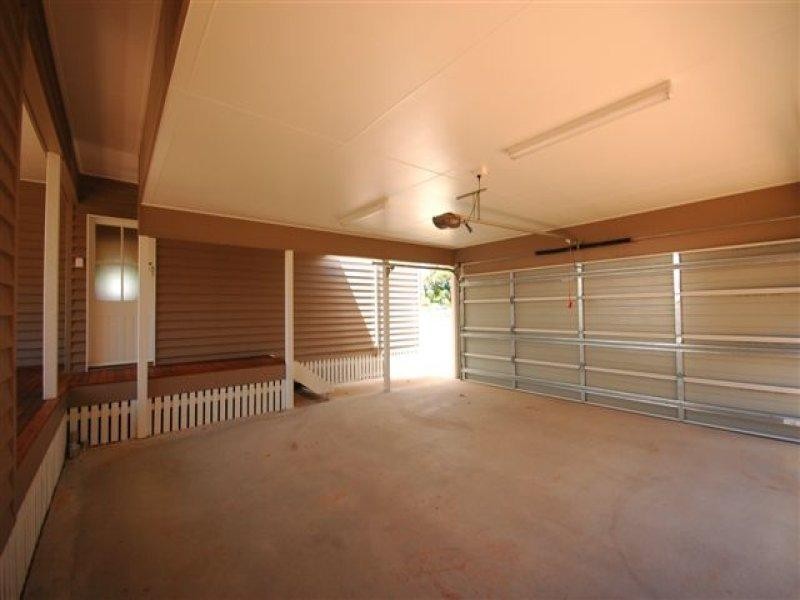 137 Holberton Street, Newtown QLD 4350