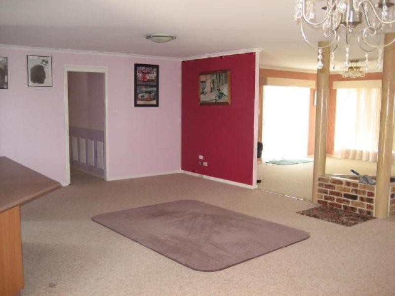 4 Hanna Court, Westbrook QLD 4350