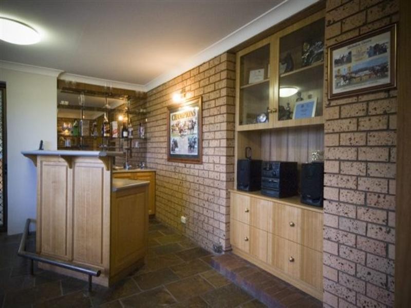 5 Kookaburra Court, Glenvale QLD 4350