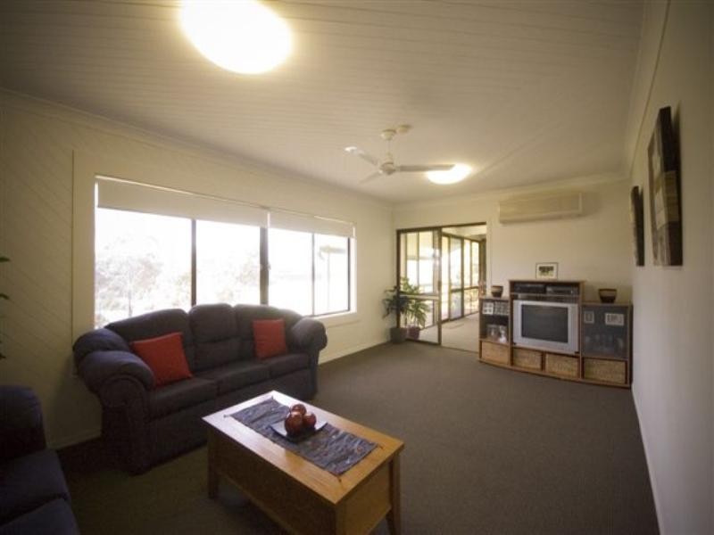 5 Kookaburra Court, Glenvale QLD 4350