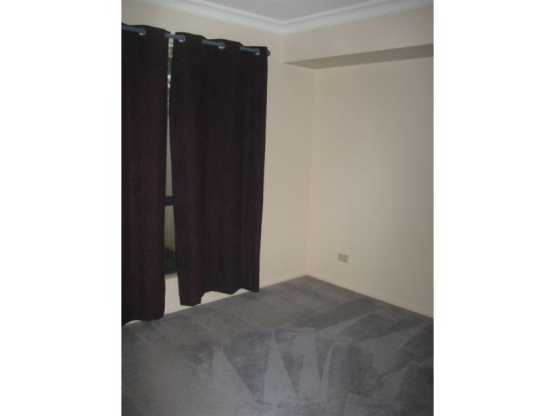 1 Lillian Court, Harristown QLD 4350