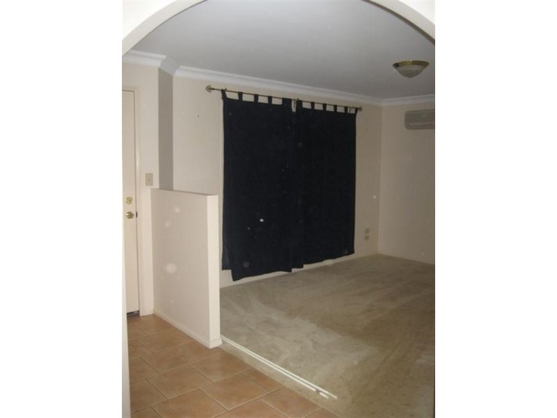 1 Lillian Court, Harristown QLD 4350