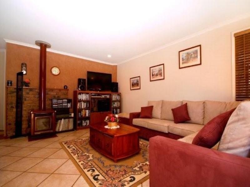 16 Belah Street, Rangeville QLD 4350