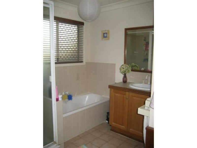 3 Blueberry Ash Court, Toowoomba QLD 4350