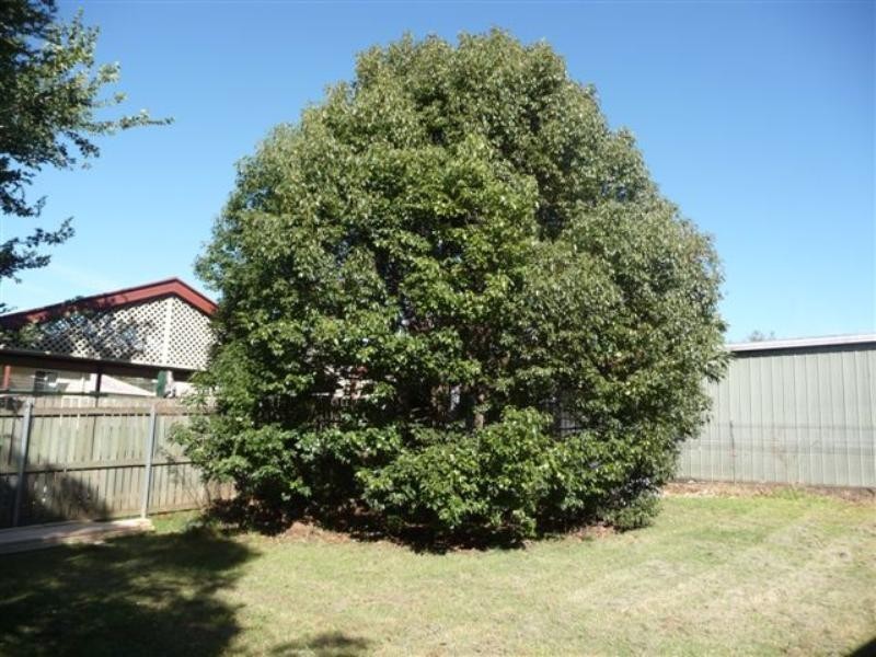 2 Sheehan Street, South Toowoomba QLD 4350