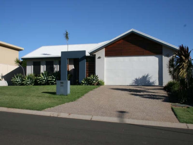 30 Shelton Crescent, Kearneys Spring QLD 4350