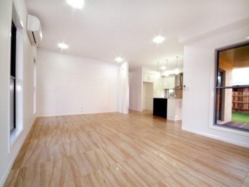 66 Wood Drive, Middle Ridge QLD 4350