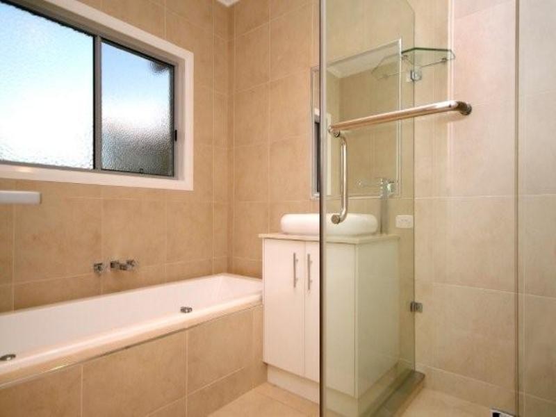 66 Wood Drive, Middle Ridge QLD 4350