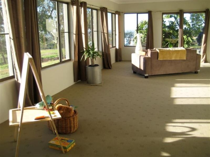 12 Horizon Court, Highfields QLD 4352