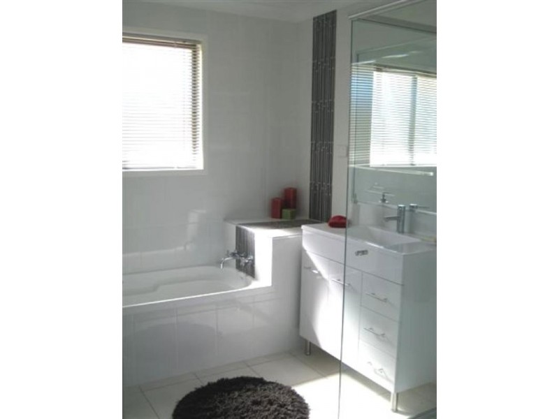 12 Horizon Court, Highfields QLD 4352