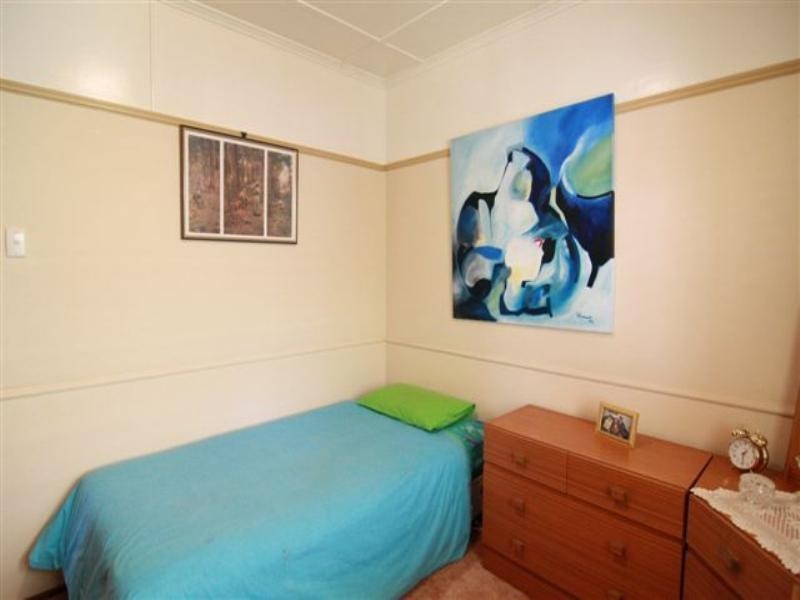 38 Holberton Street, Rockville QLD 4350