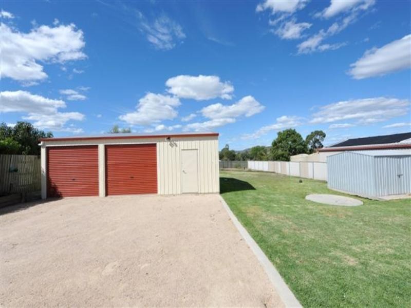 17 Crockers Road, Westbrook QLD 4350