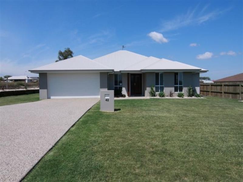 42 Shoesmith Road, Westbrook QLD 4350