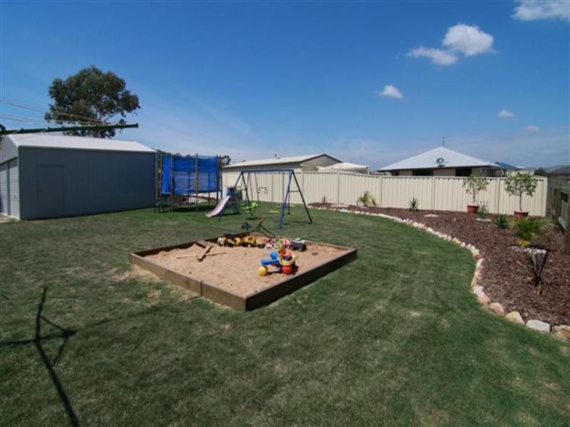 42 Shoesmith Road, Westbrook QLD 4350