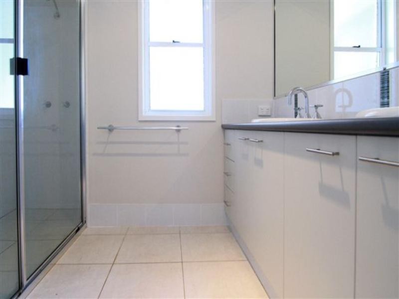 42 Shoesmith Road, Westbrook QLD 4350