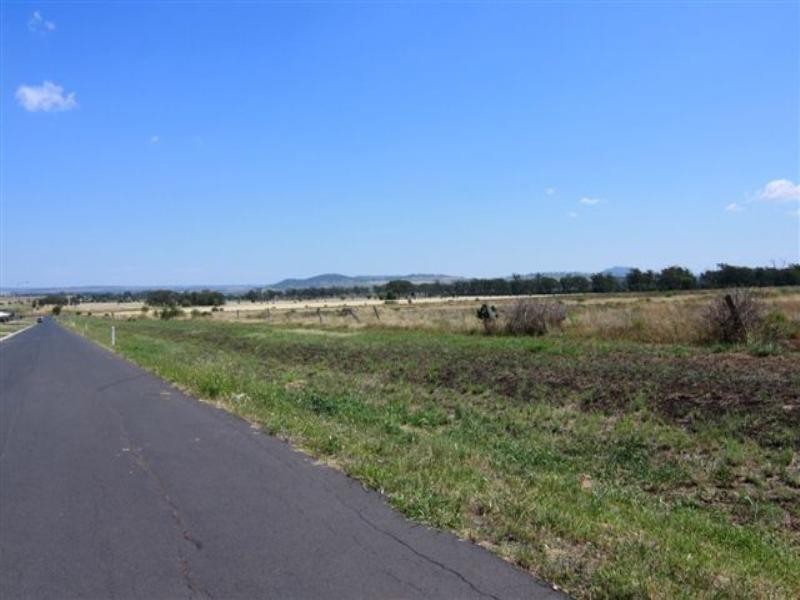 42 Shoesmith Road, Westbrook QLD 4350