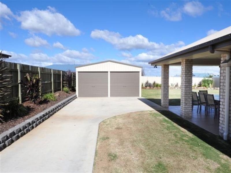 9 Whitman Street, Westbrook QLD 4350