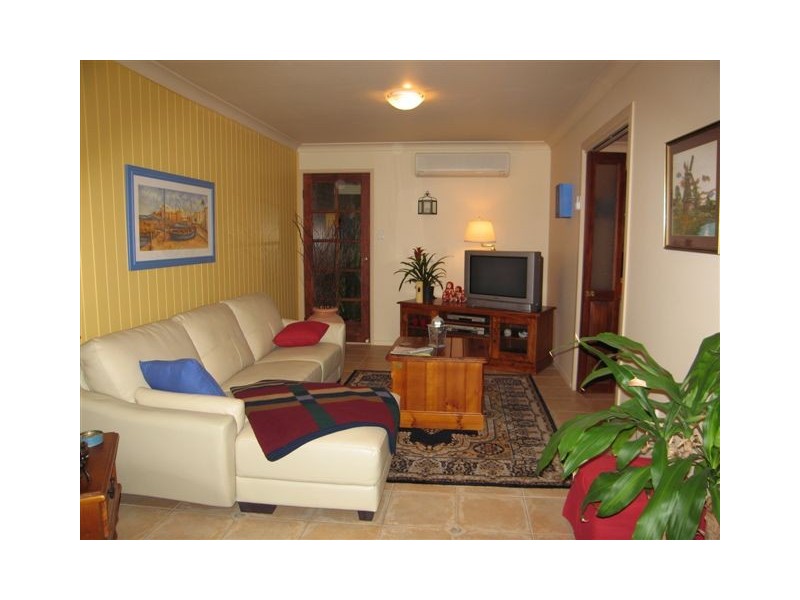 16 Merlin Court, Preston QLD 4352