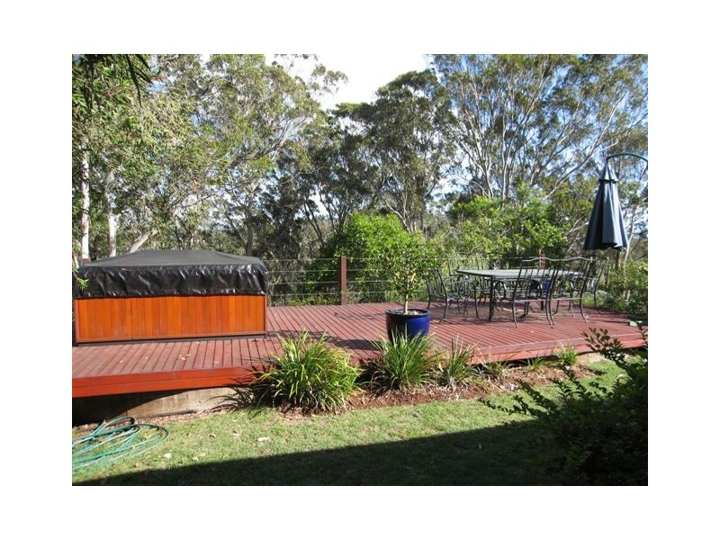 16 Merlin Court, Preston QLD 4352