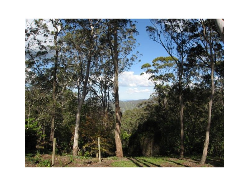 16 Merlin Court, Preston QLD 4352