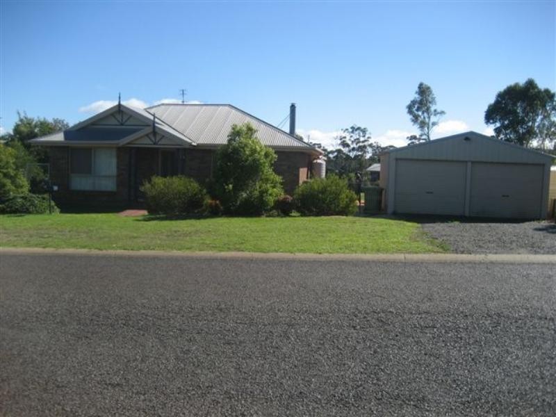 12 Denaid Street, Highfields QLD 4352