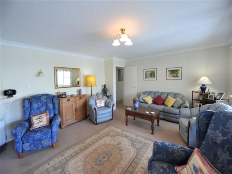 18 Manor Street, Drayton QLD 4350