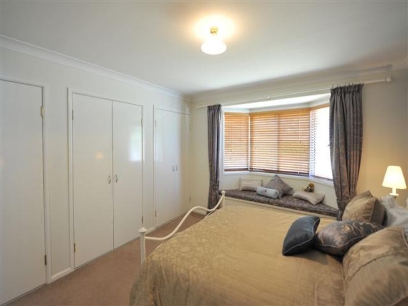 18 Manor Street, Drayton QLD 4350
