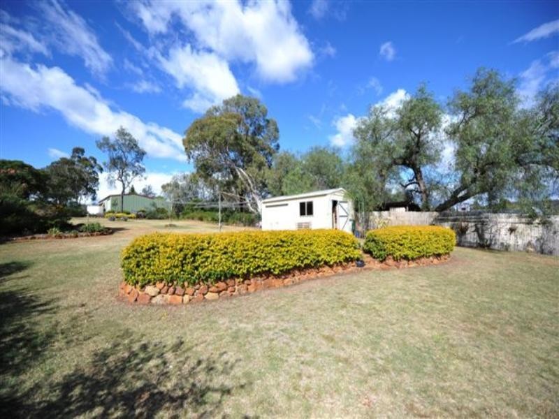 18 Manor Street, Drayton QLD 4350