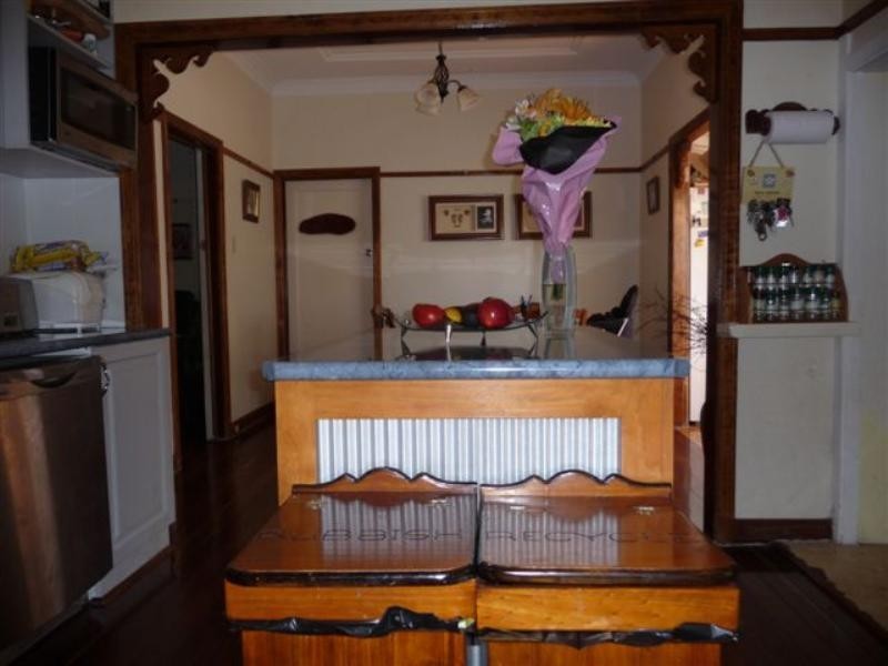 14 Fourth Avenue, Harristown QLD 4350