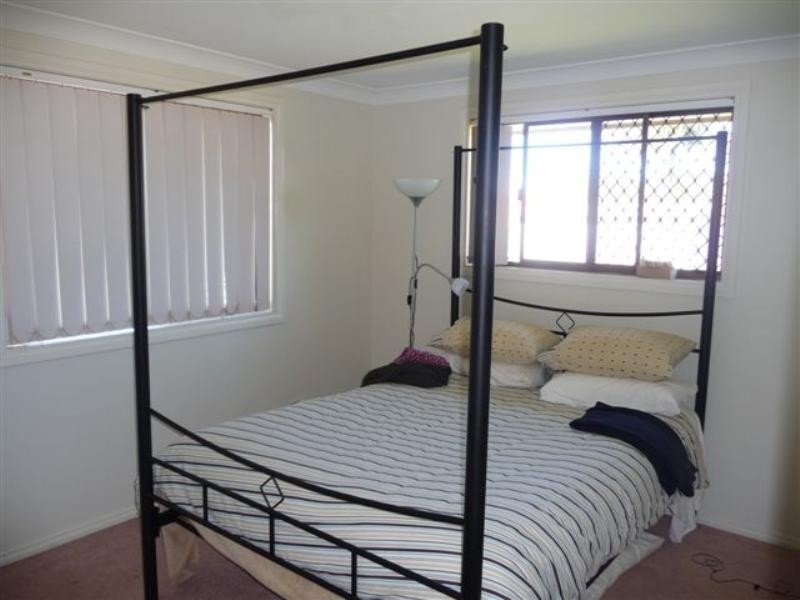28 Riethmuller Street, Kearneys Spring QLD 4350