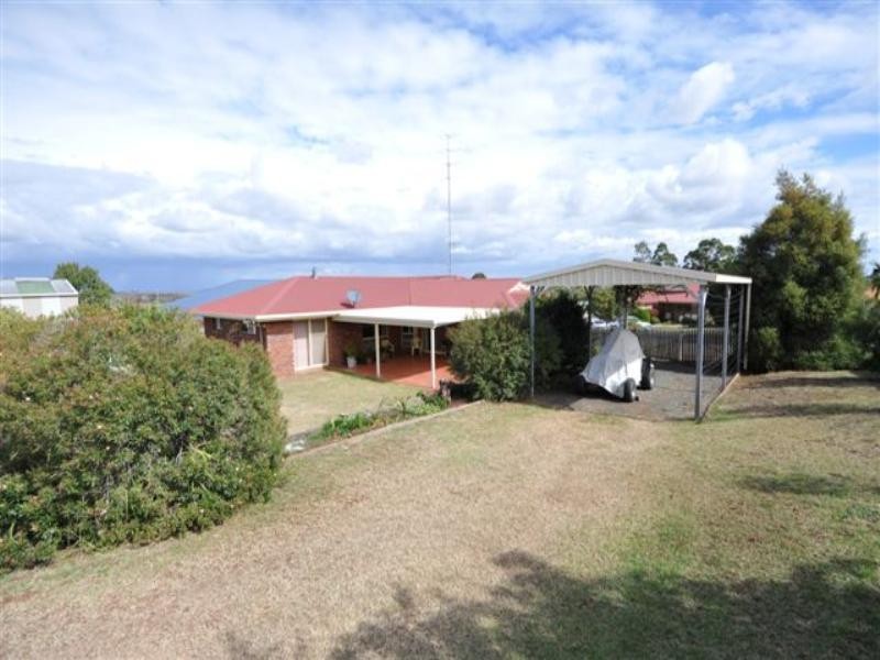 5 Schloss Court, Westbrook QLD 4350