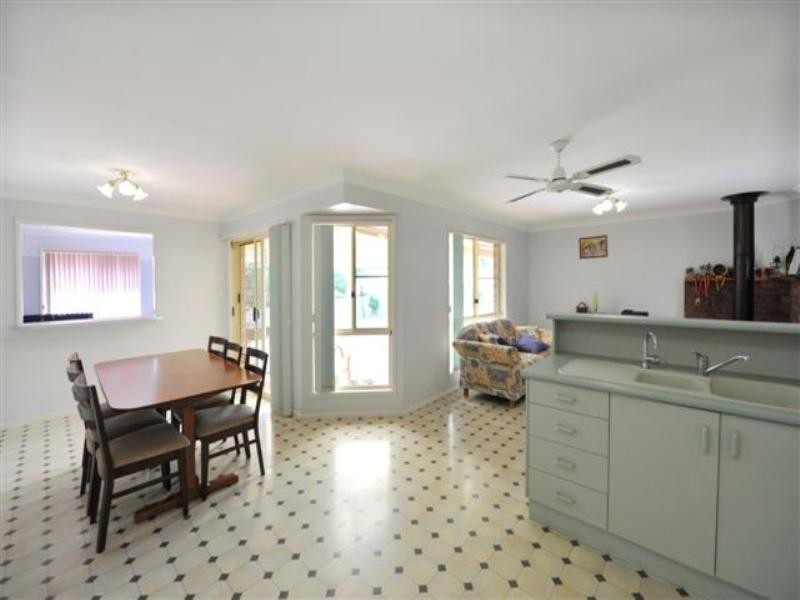 5 Schloss Court, Westbrook QLD 4350