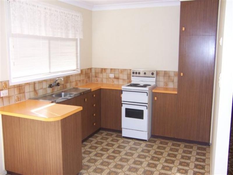 23 Arabian Street, Harristown QLD 4350