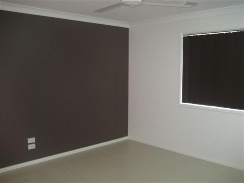 30 Sunset Drive, Glenvale QLD 4350