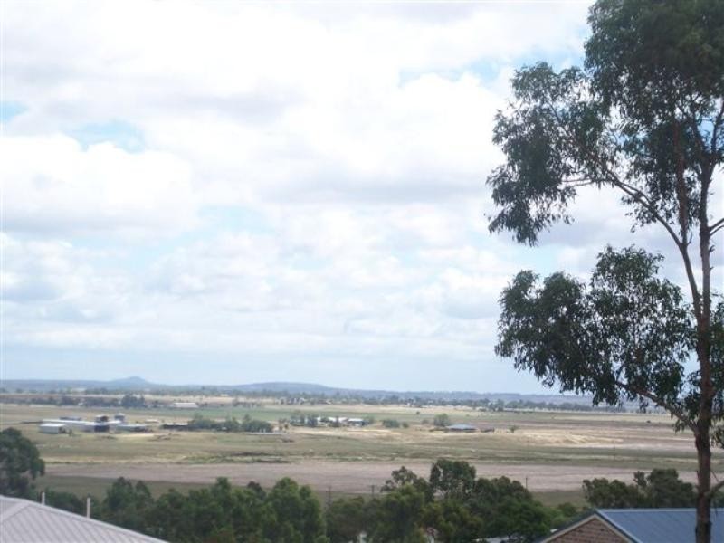 2 Bottletree Court, Kingsthorpe QLD 4400