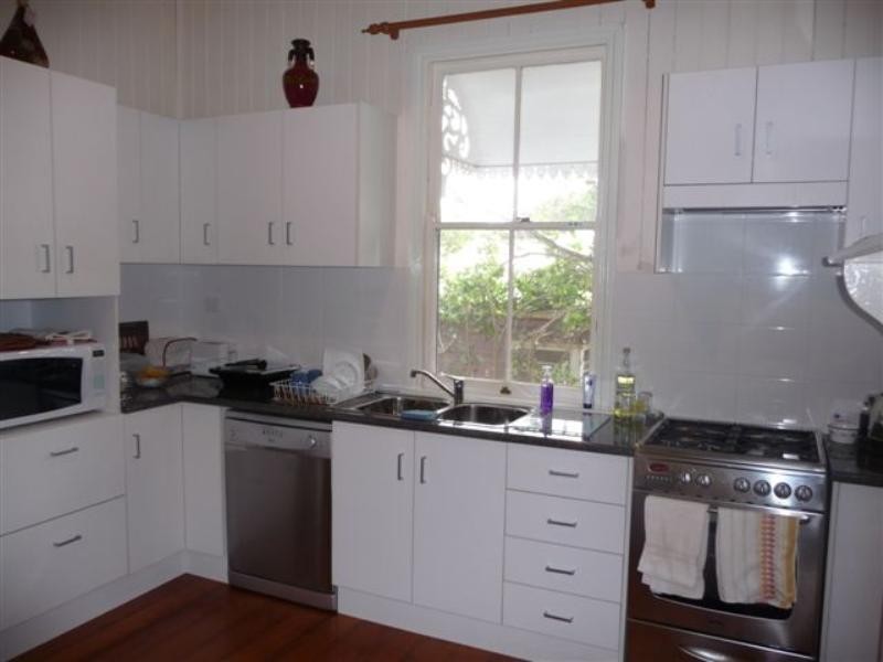 96 Jellicoe Street, North Toowoomba QLD 4350