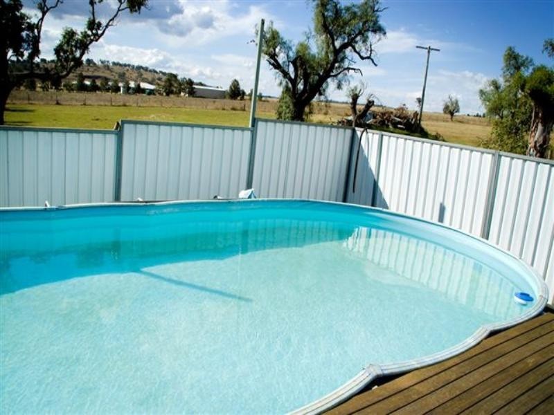 17 Ramsay Road, Cambooya QLD 4358